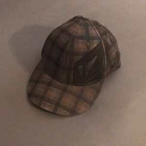 ⭐️ 5 for 15 Sale! ⭐️ Plaid Volcom Hat